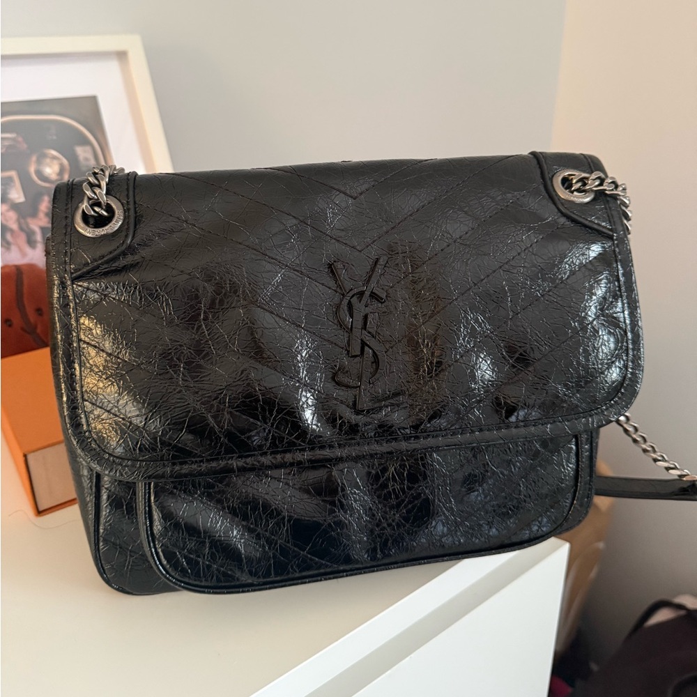 Nikki Bag Medium